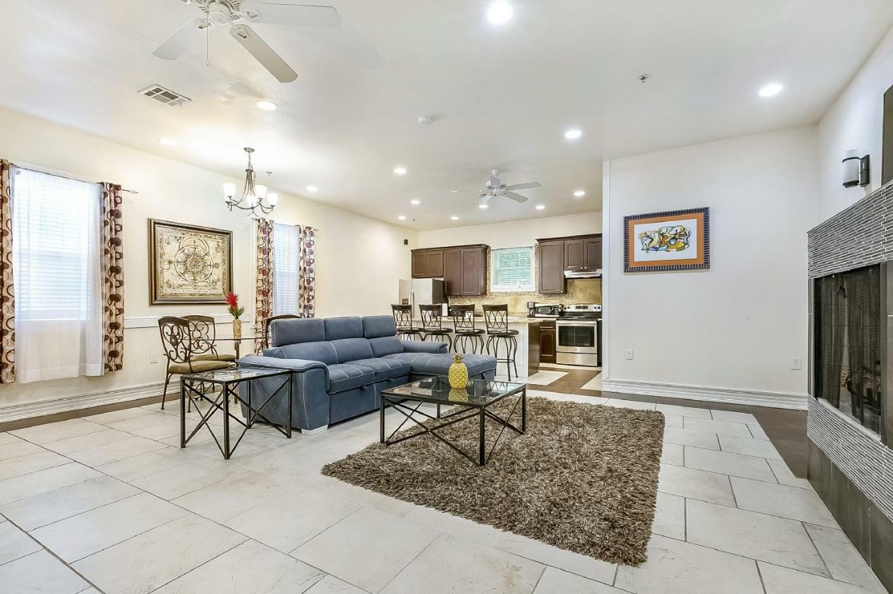 Spacious 3br/2.5bath In Great Location New Orleans